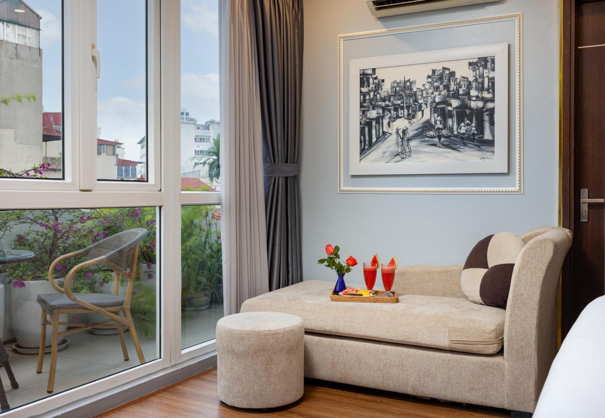 Khách sạn Golden 4*